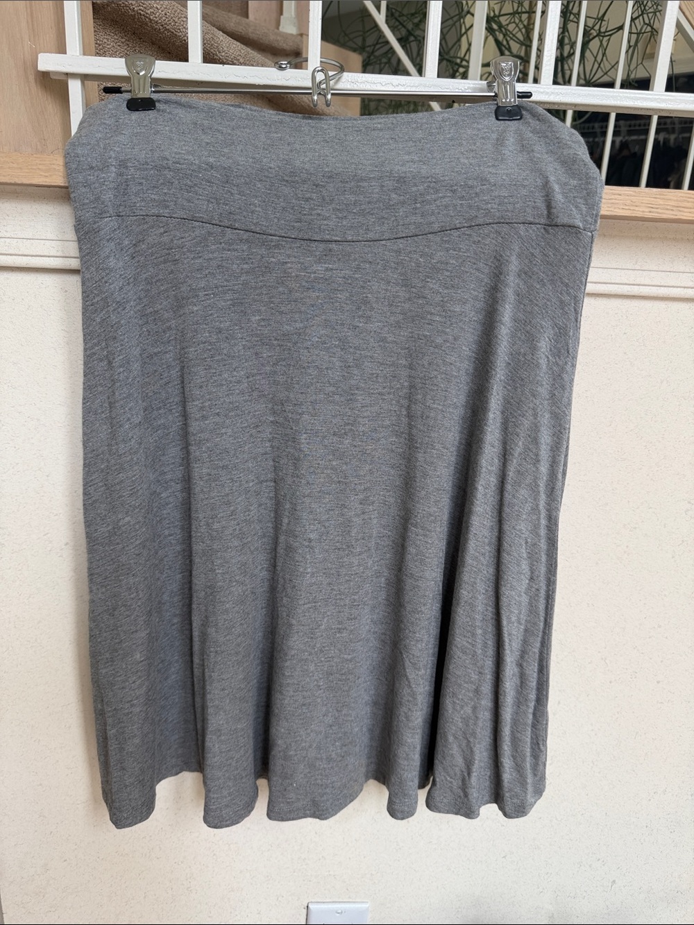 GAP Gray Circle Skirt
